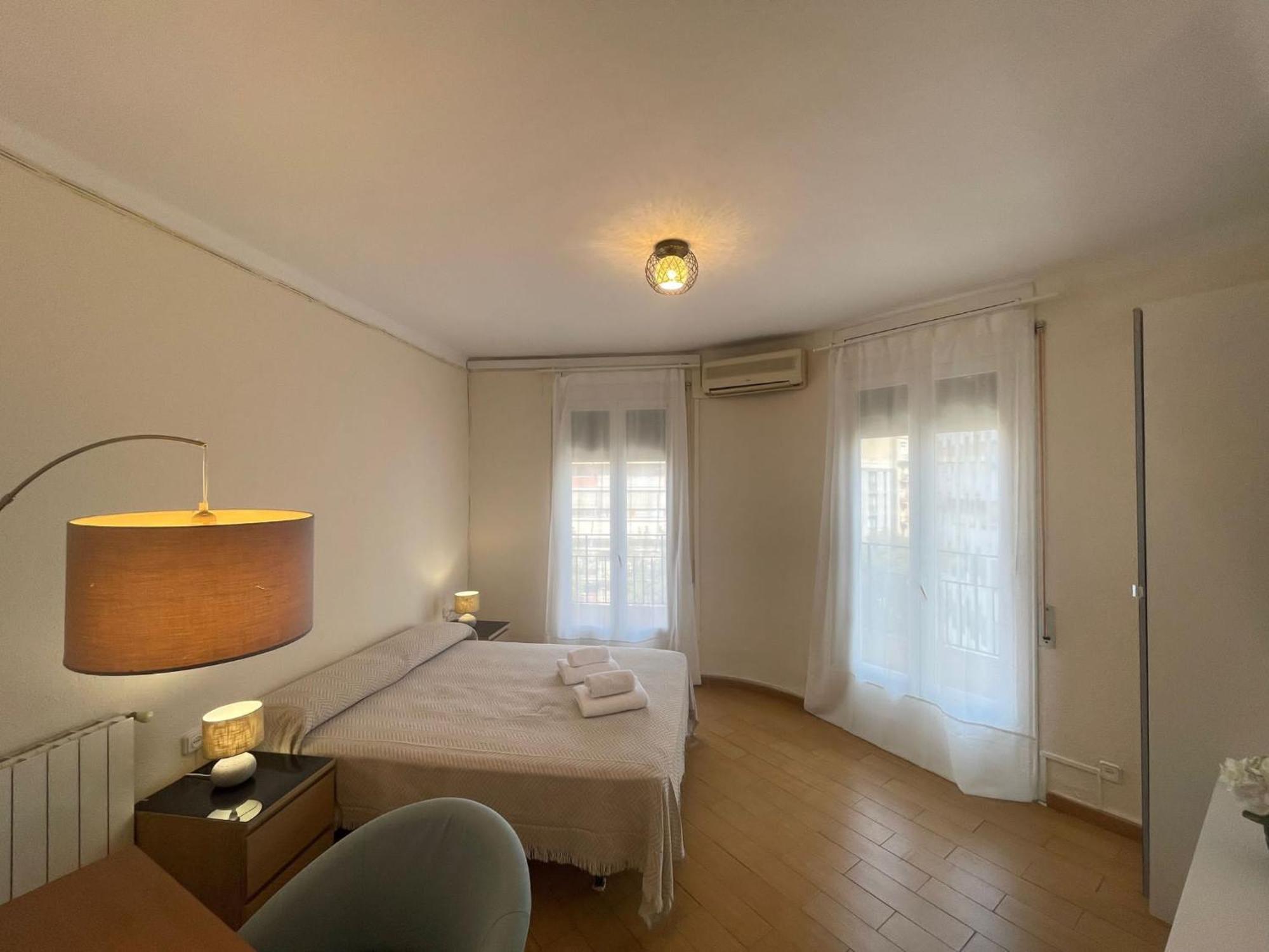Rooms Nueva Valencia ברצלונה מראה חיצוני תמונה