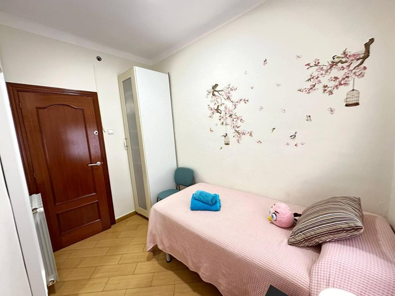 Rooms Nueva Valencia ברצלונה מראה חיצוני תמונה