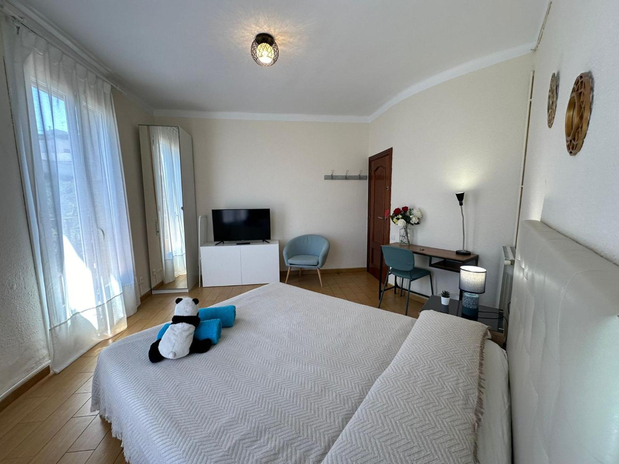 Rooms Nueva Valencia ברצלונה מראה חיצוני תמונה