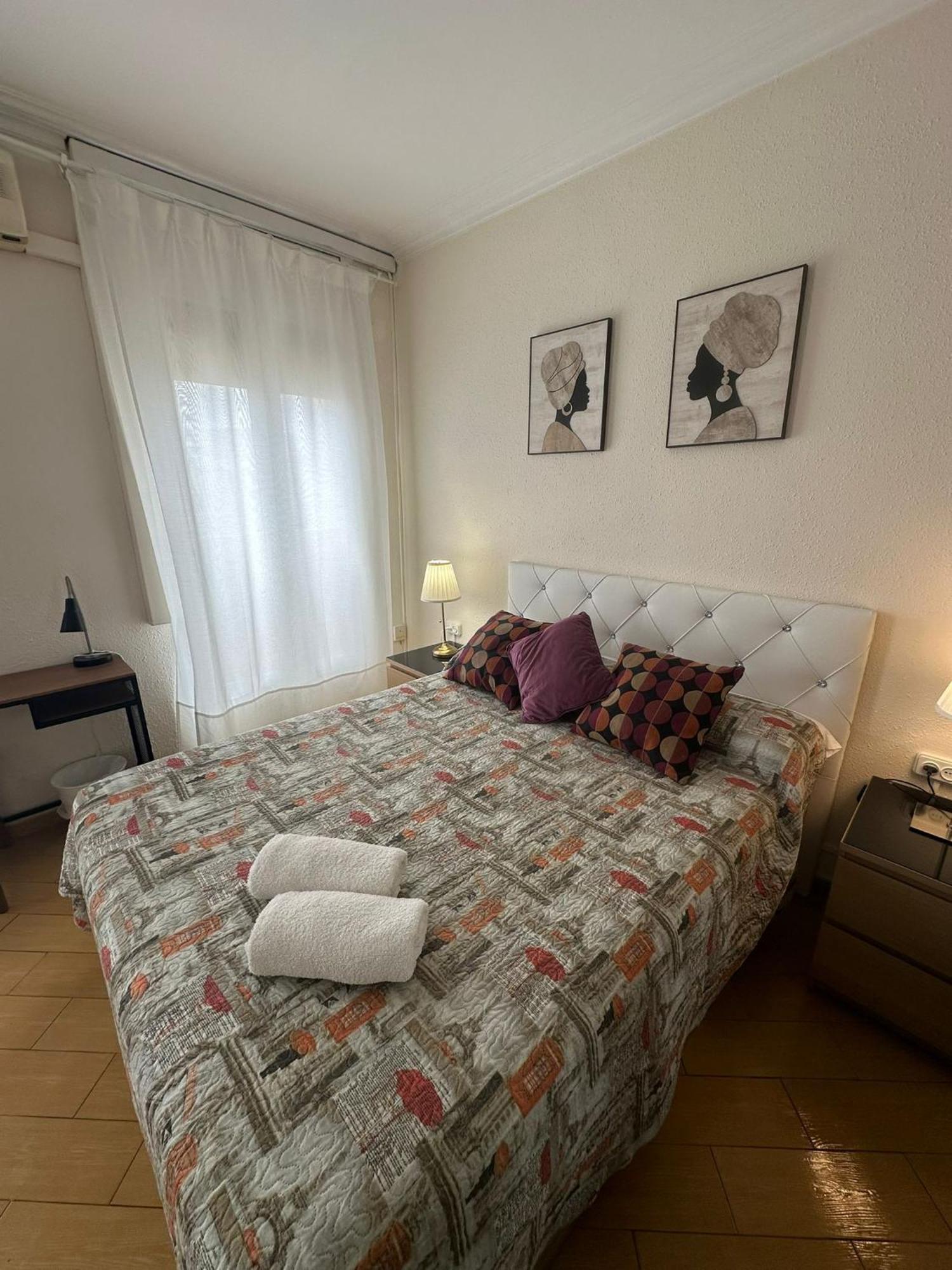 Rooms Nueva Valencia ברצלונה מראה חיצוני תמונה